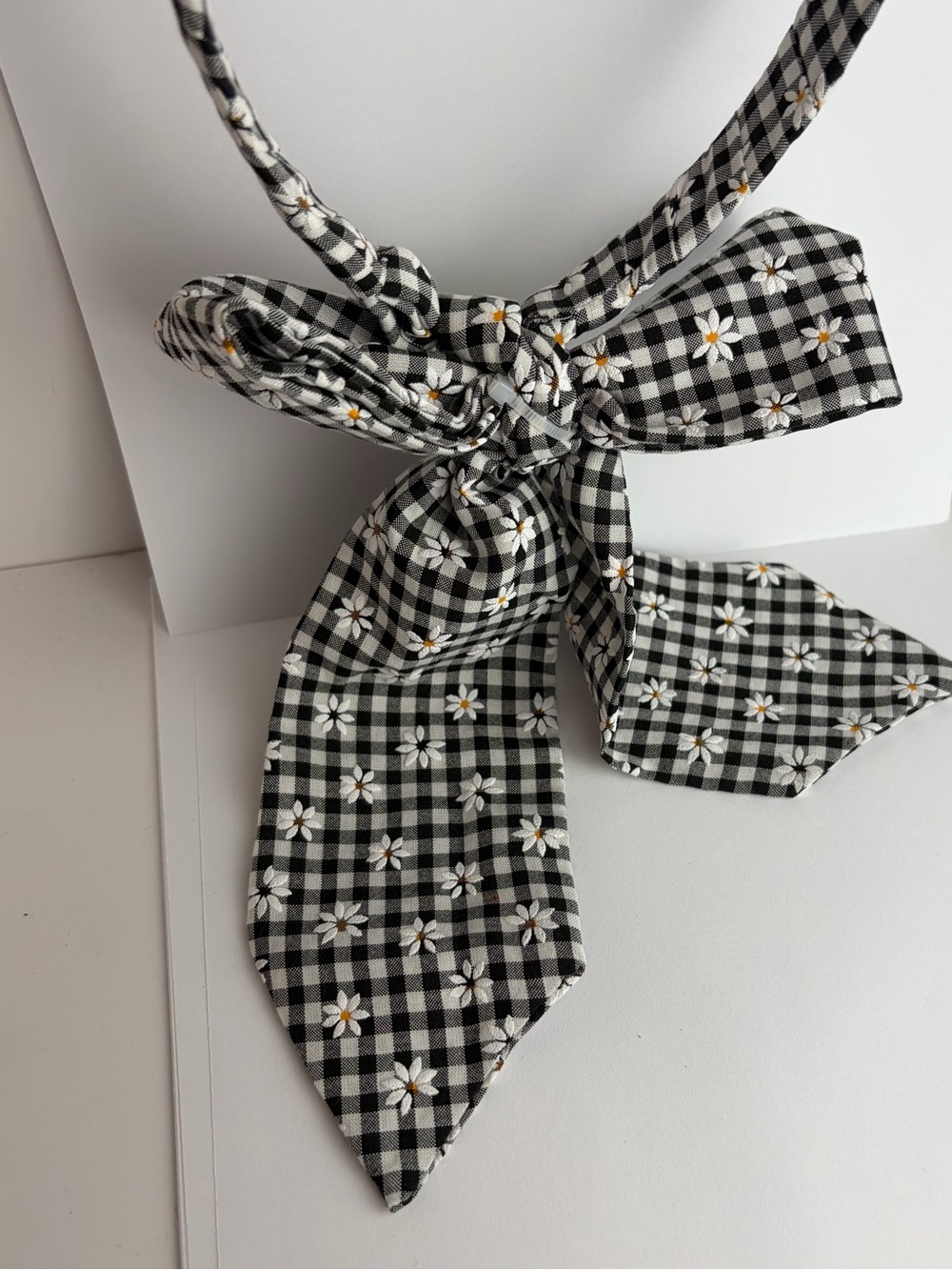 NWT ⚜️🖤⚜️ Piper K Black & White Gingham Daisy Headband - Picture 6 of 6